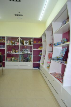 Commerscial furniture (1)